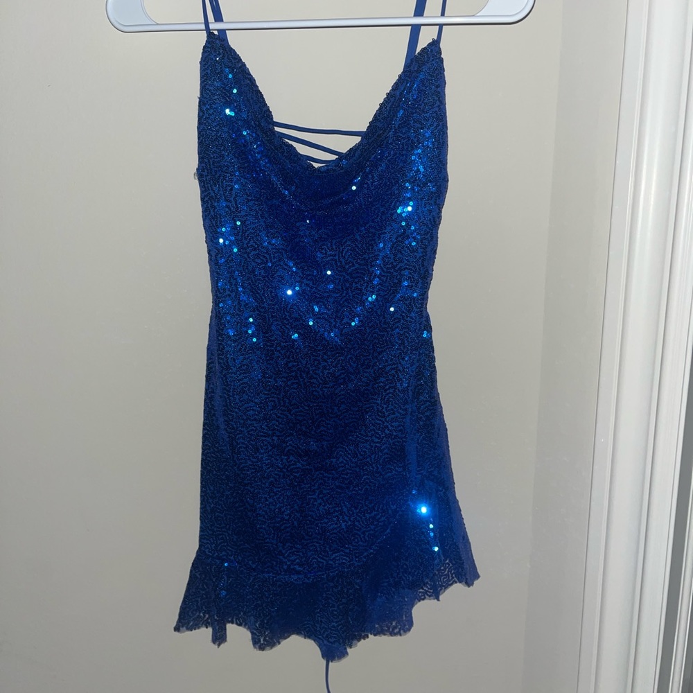 BRAND NEW LUCY IN THE SKY Kailani Sequin Cowl Neck Dress in Blue